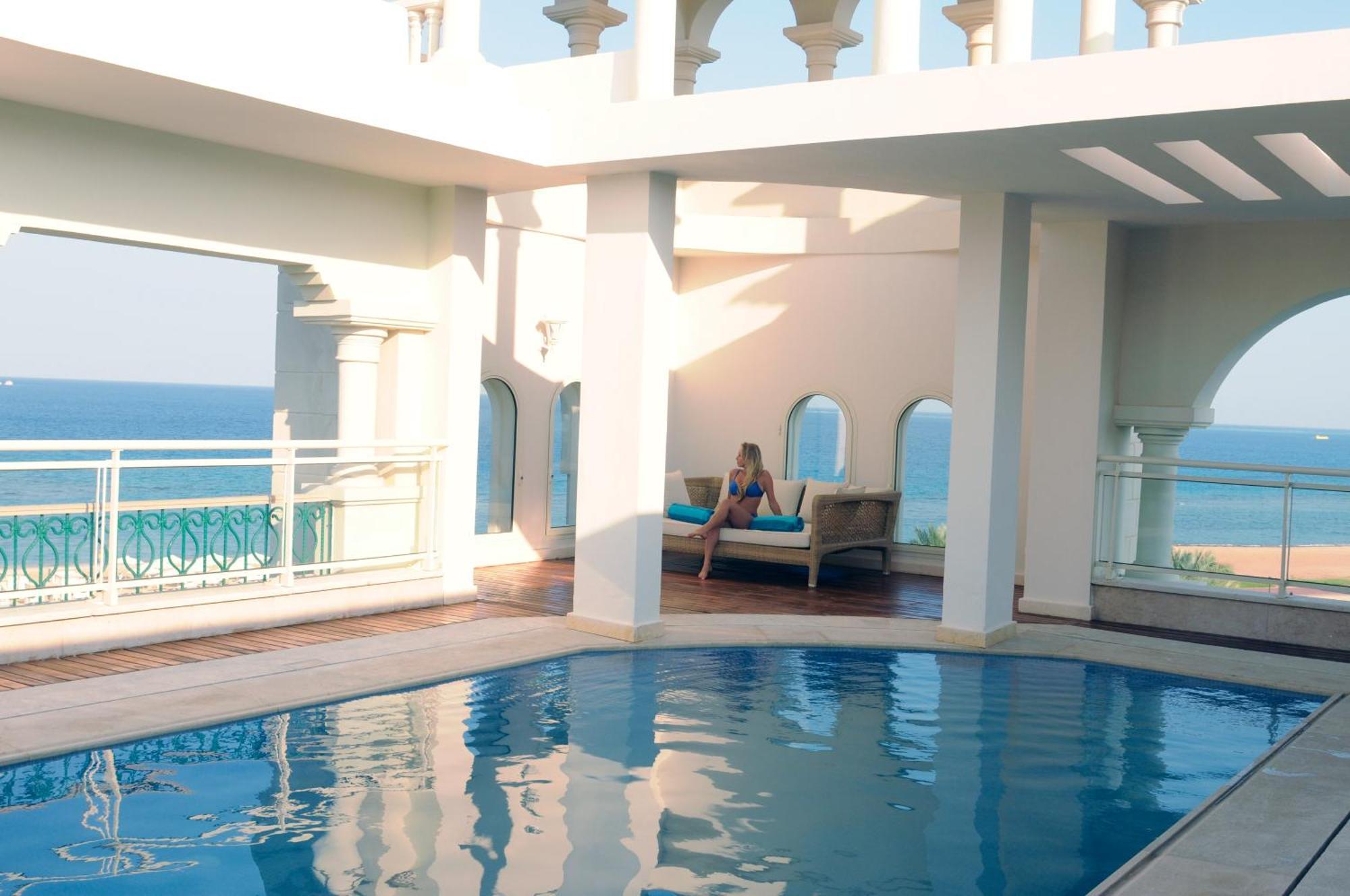 فندق البارون بالاس سهل حشيش الغردقة المظهر الخارجي الصورة The pool at the hotel