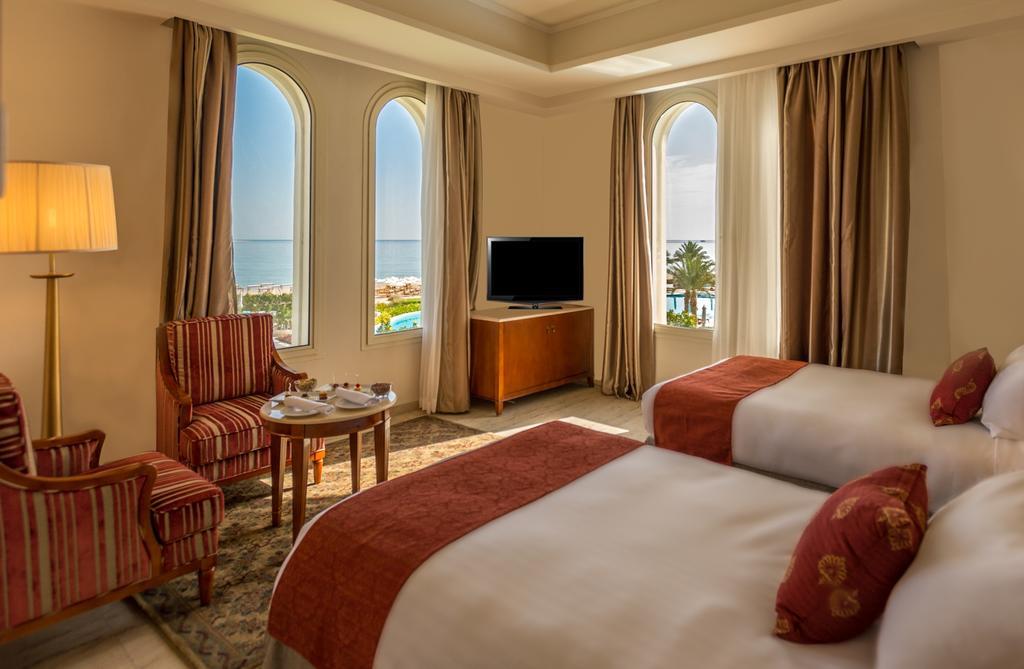 فندق البارون بالاس سهل حشيش الغردقة المظهر الخارجي الصورة A room at the hotel