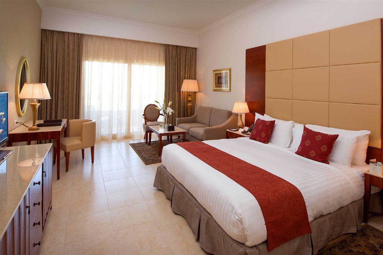 فندق البارون بالاس سهل حشيش الغردقة المظهر الخارجي الصورة A room at the Hilton Sharm El Sheikh